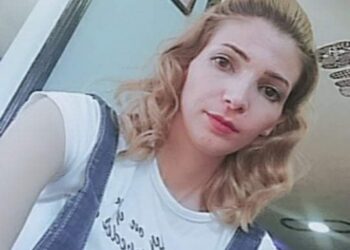 صابرين كيوان تكتب أسيرة عيونك