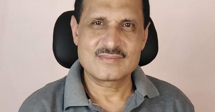 الأديب محمود قنديل يكتب بوح قصة قصيرة