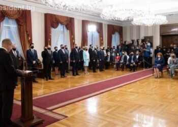 رئيس جمهورية بلغاريا يعيين الحكومة الانتقالية الجديدة