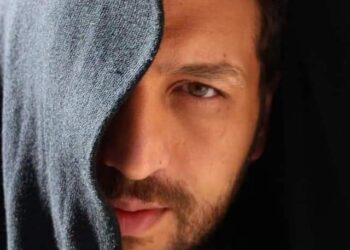 الفنان علي سكر أرفض التنازلات في الفن