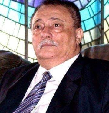 محمود قنديل الأديب والصحفي بقلم د أحمد علي الهمداني