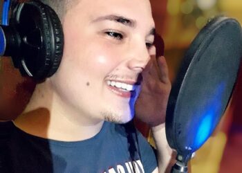 حيدر يونس شاب سوري متعدد المواهب يستثمرهافي الرسائل المجتمعية ذات المعاني السامية