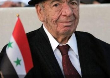 العمالقة ترحل هكذا نعى المخرج السوري مظهرالحكيم عملاق الفن صباح فخري