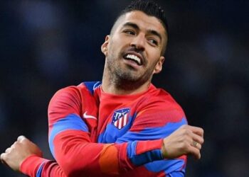 سواريز يشارك فى مران اتلتيكو قبل الديربي