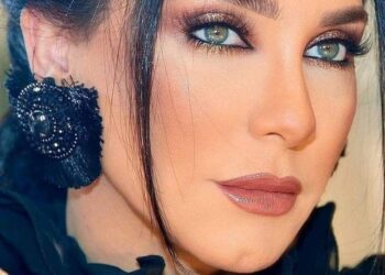 سلاف فواخرجي تواجه تهديدات للبقاء بالسجن فى