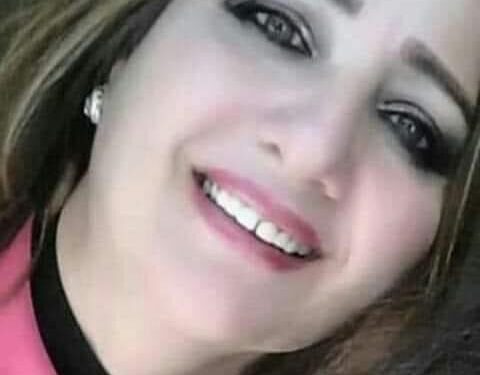 الخربشات الطفولية كانت الطريق للفنانة ثناء اسماعيل