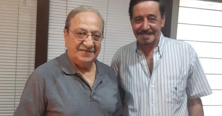 الفنان والكاتب الدرامي أحمد السيد يرد على الإساءة التي أطالته بـ علاقته الطيبة مع الفنان الكبير دريد لحام