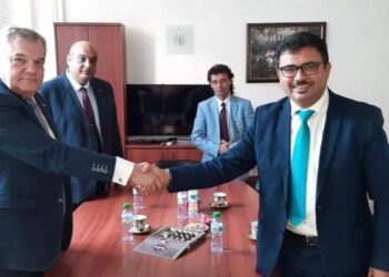 رومين بيتكوف يلتقي خالد شوكات عضو المكتب التنفيذي لحزب نداء تونس