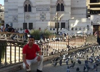 الشاعر محمد الزيدي يكتب مجانين الحب