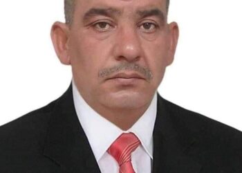 تحمله عصاه بقلم الشاعر محمد الفهد