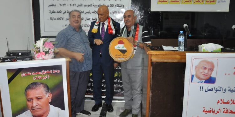 على مركز إفرست للأعلام علي رياح الصحافة الورقية مازالت حظوظها قائمة بقلم الكاتب الصحفي حسين الذكر العراق