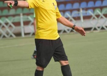 قاضي المباراة بقلم سعد أبو ذر