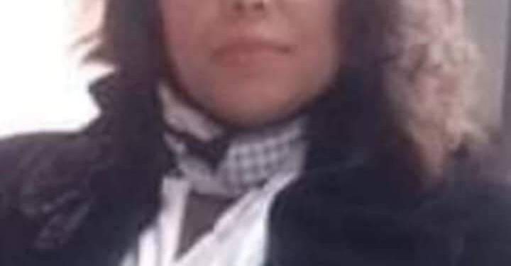 علقت قلبي بقلم الشاعرة نزهة المثلوثي تونس