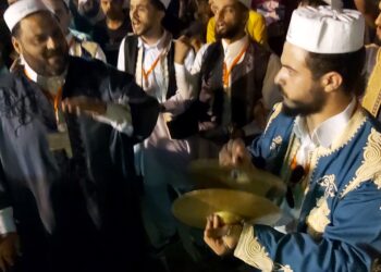 زاوية الروضة العيساوية تحيى ذكري المولد النبوي الشريف و تدخل الفرحة في قلوب المحتفلين بمدينة درنة 