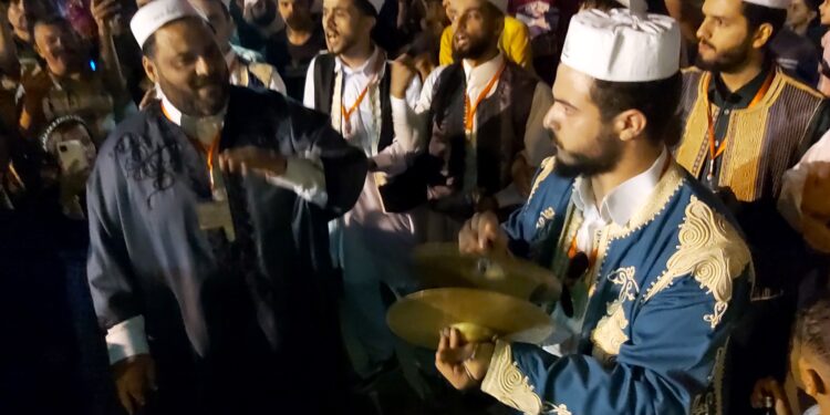 زاوية الروضة العيساوية تحيى ذكري المولد النبوي الشريف و تدخل الفرحة في قلوب المحتفلين بمدينة درنة