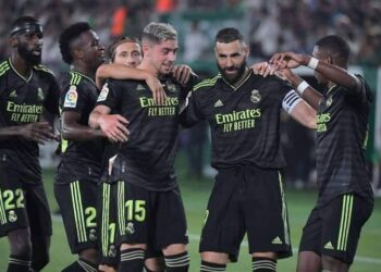 ريال مدريد يقسوعلى إلتشي بثلاثية في الليفافي مباراة الأهداف الملغية متابعة الحكم أبو ذر العراق