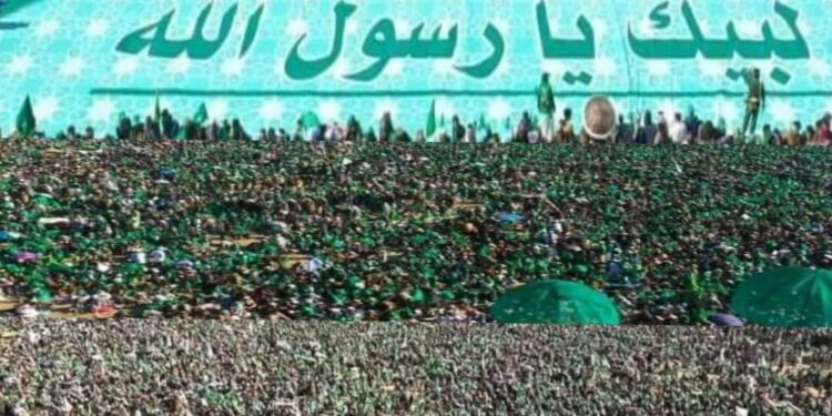 أحياء ذكرى المولد النبوي الشريف في اليمن وسط حضور جماهيري  شعبي ورسمي كبير متابعة يحيى علي الضاوي اليمن