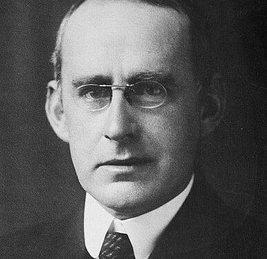 في مثل هذا اليوم 22 نوفمبر1944م..سامح جميل..