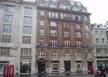 في مثل هذا اليوم 28 نوفمبر1660م..بقلم سامح جميل..