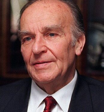 في مثل هذا اليوم19 نوفمبر1990م..بقلم سامح جميل..