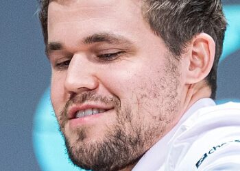 في مثل هذا اليوم 22 نوفمبر2013م..بقلم سامح جميل..