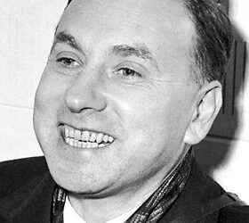 في مثل هذا اليوم 17 نوفمبر1990م..بقلم سامح جميل..