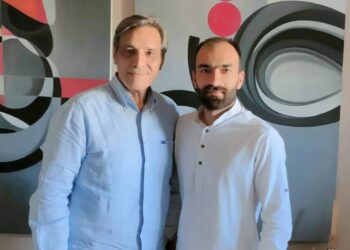 لقاء خاص الإعلامي محمد حاج علي مع الفنان التشكيلي خلدون الأحمد