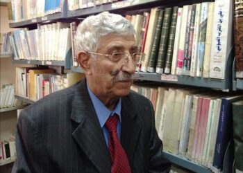 من هو فقيد الجمهورية اليمنية الدكتور عبد العزيز المقالح بقلم الصحفي يحيى علي الضاوي اليمن