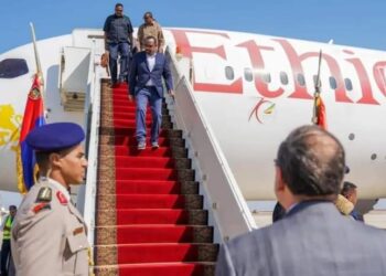 عاجل وصل الآن إلى العاصمة المصرية القاهرة رئيس الوزراء الأثيوبي ابي احمد في زيارة مفاجئة