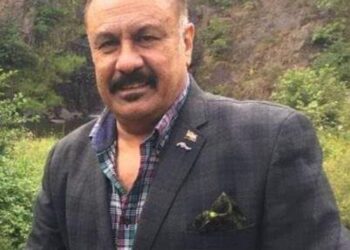 جنون القلب بقلم الشاعر العراقي كاظم الوحيد العنزي