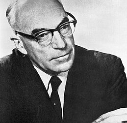 في مثل هذا اليوم 27 يناير1903م..بقلم سامح جميل..