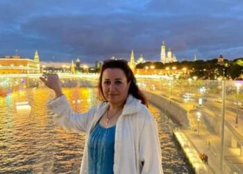 رياح الشوق بقلم الشاعرة هيام عكاري سورية