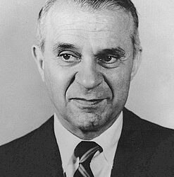 في مثل هذا اليوم 5 فبراير1999م..بقلم سامح جميل..