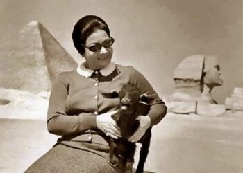 كوكب الشرق ام  كلثوم في افتتاح ليالي الزمن الجميل بقلم حافظ النيفر تونس