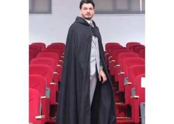 يلتهم بقلم الكاتب محمود محمد ليبيا