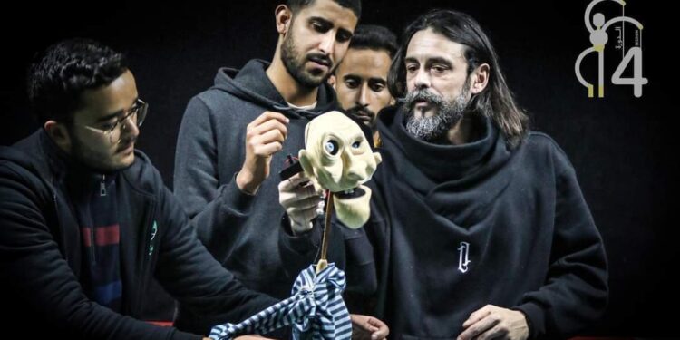 إستعداد لأيام قرطاج لفنون العرائس انطلاقة فنية من تأطير الإيطالي Teodor Borisovمتابعة حافظ النيفر تونس