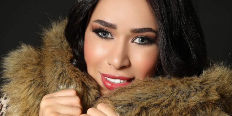 الفنانة نيرمين خانوم بين التواصل الإجتماعي والتمثيل قريبا