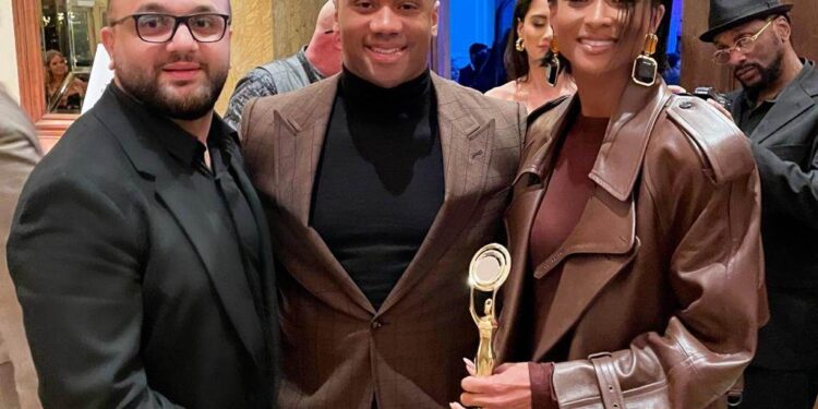 مهرجان هوليوود بيوتي اواردز 2023بتوقيع المصمم آدم عفارة متابعة حافظ النيفر تونس