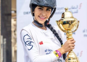 الفارسة السورية ماسة عدنان تتوج بطلة سباق كأس جميلتي في مهرجان الشيخ محمد بن راشد للقدرة