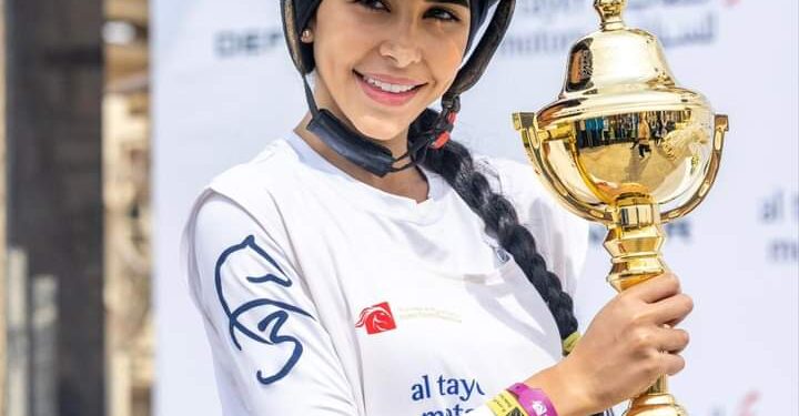 الفارسة السورية ماسة عدنان تتوج بطلة سباق كأس جميلتي في مهرجان الشيخ محمد بن راشد للقدرة