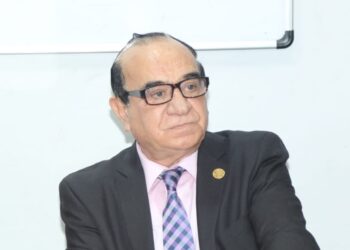 عزف منفرد على ايقاع نقيق  الضفادع بقلم الكاتب الإعلامي الدكتور انور ساطع أصفري سورية