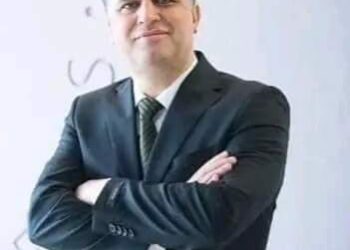 الدكتور عصام يوسف إسماعيل قامة علمية عالمية من بلادي بقلم الإعلامي فؤاد حسن حسن