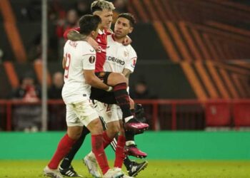 مانشستر يونايتد يعلن غياب مارتينيز حتى نهاية الموسم متابعة سعد جلاب العراق