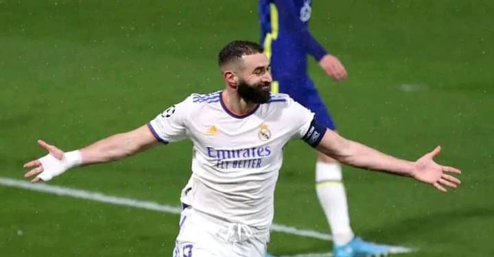 ريال مدريد يقترب من نهائي دوري الأبطال بثنائية في تشيلسي