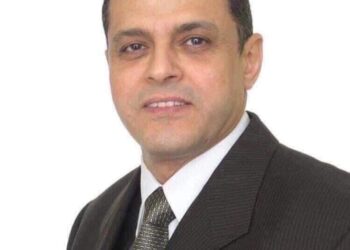 إيه العبارة ياسفاااااارة لقد نفذ رصيدكم ونفذ صبرناأيضا بقلم الكاتب مصطفي كمال الأمير هولندا