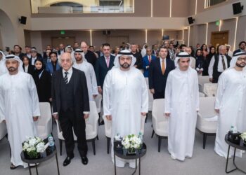 محمد الشرقي يفتتح مقر بيت الفلسفة بالفجيرة ؤكدأهميته كمركزٍوي  حضاريٍ وإبداعيّ للعلوم والإنسانية