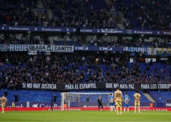 من غرائب كرة القدم العالمية  سعد جلاب