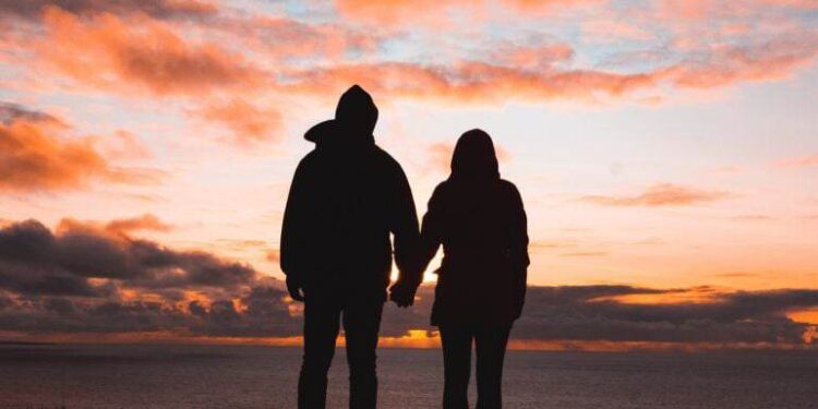 قالت وقال بقلم الشاعرة اطياف الخفاجي العراق