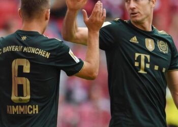 موقف ليفاندوفسكي من العروض بقلم  سعد جلاب العراق