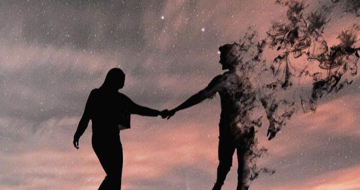 إلى من غابت ضحكاتها عني بقلم الشاعرة أطياف الخفاجي العراق